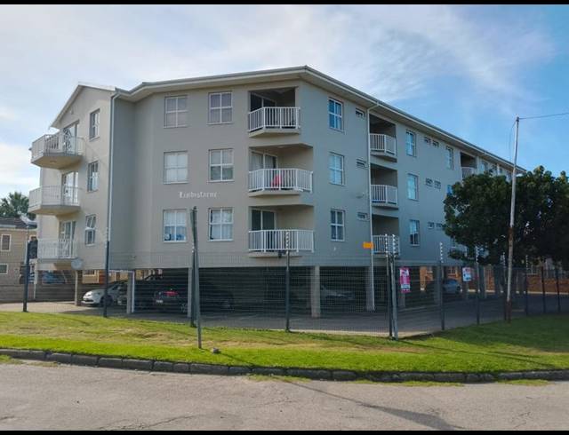 2 BEDROOM PROPERTY TO RENT IN WEST HILL